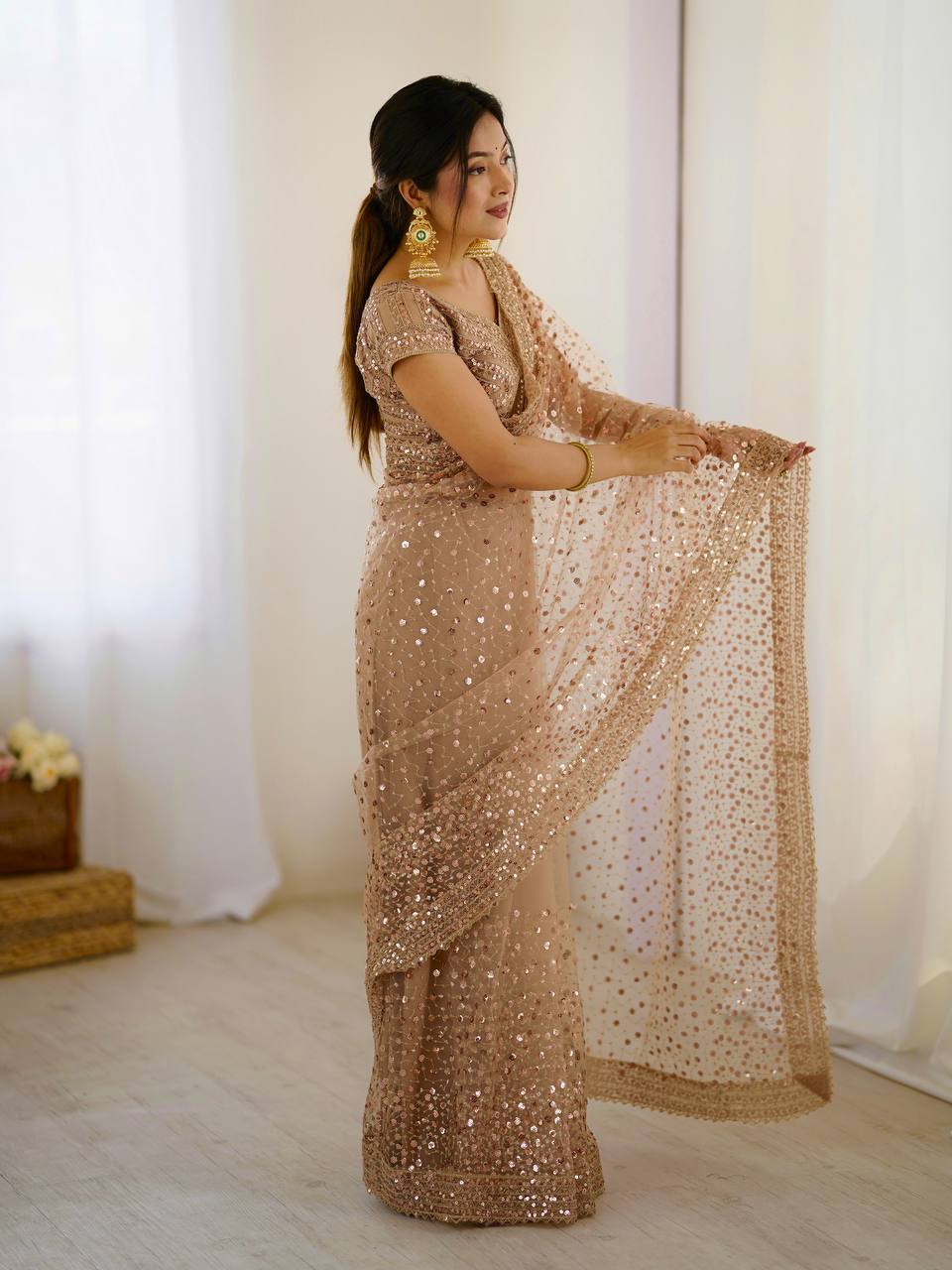 β¨ Glitter & Glamour Net Saree Set β Perfect for Festive & Party Looks β¨